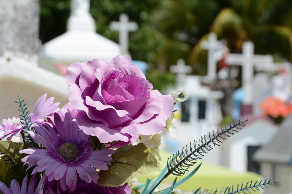 Wsparcie w trudnych chwilach – kilka słów o zakładach pogrzebowych